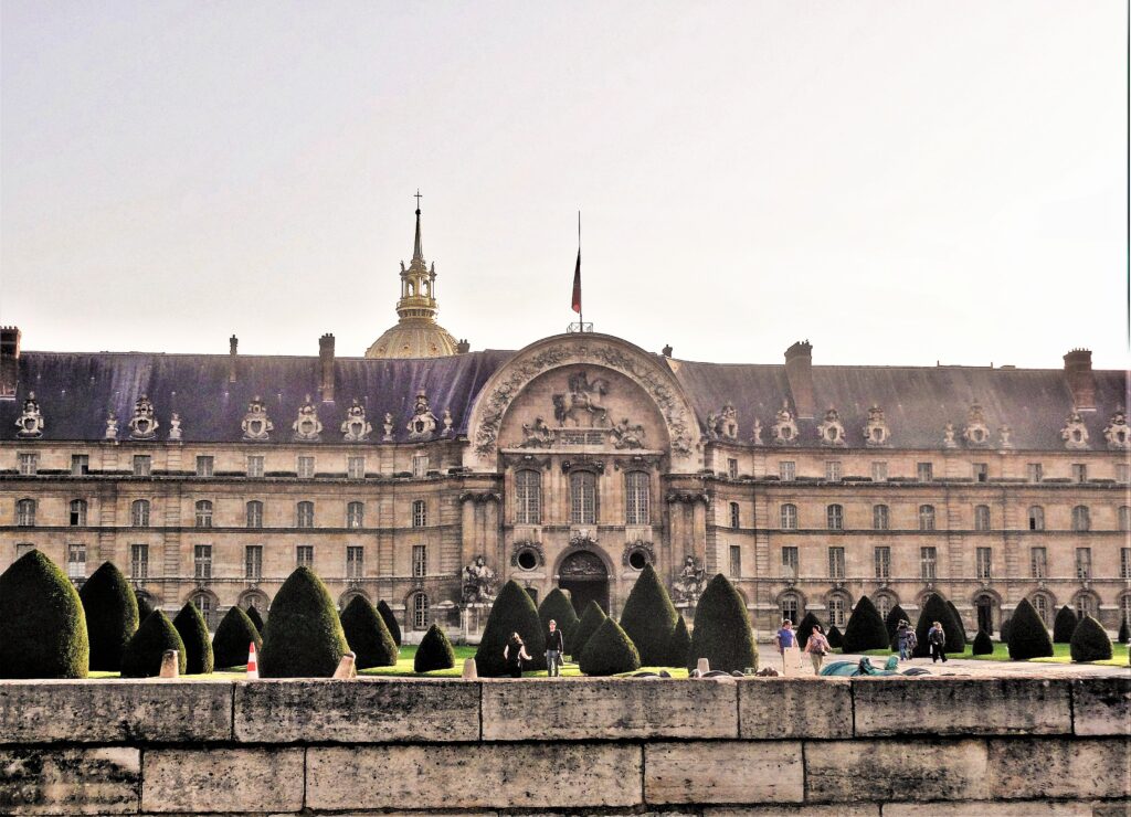 how to spent 24 hours in Paris