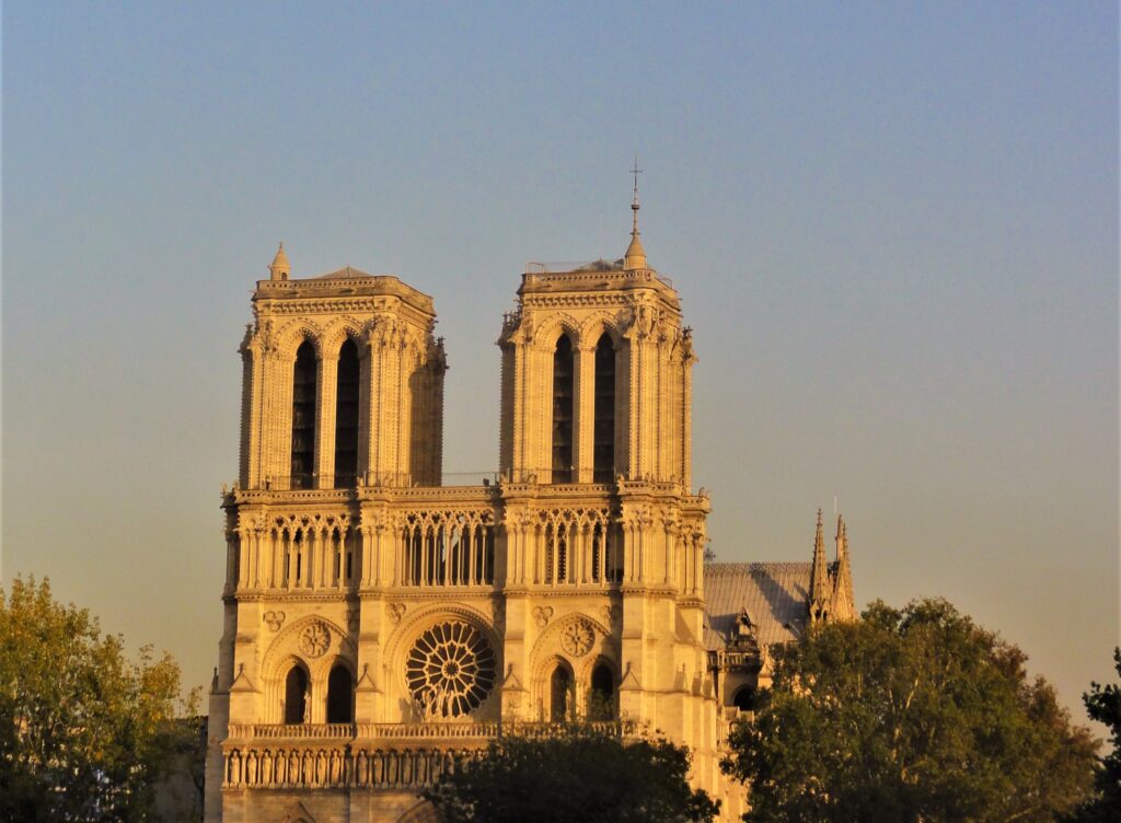 how to spent 24 hours in Paris