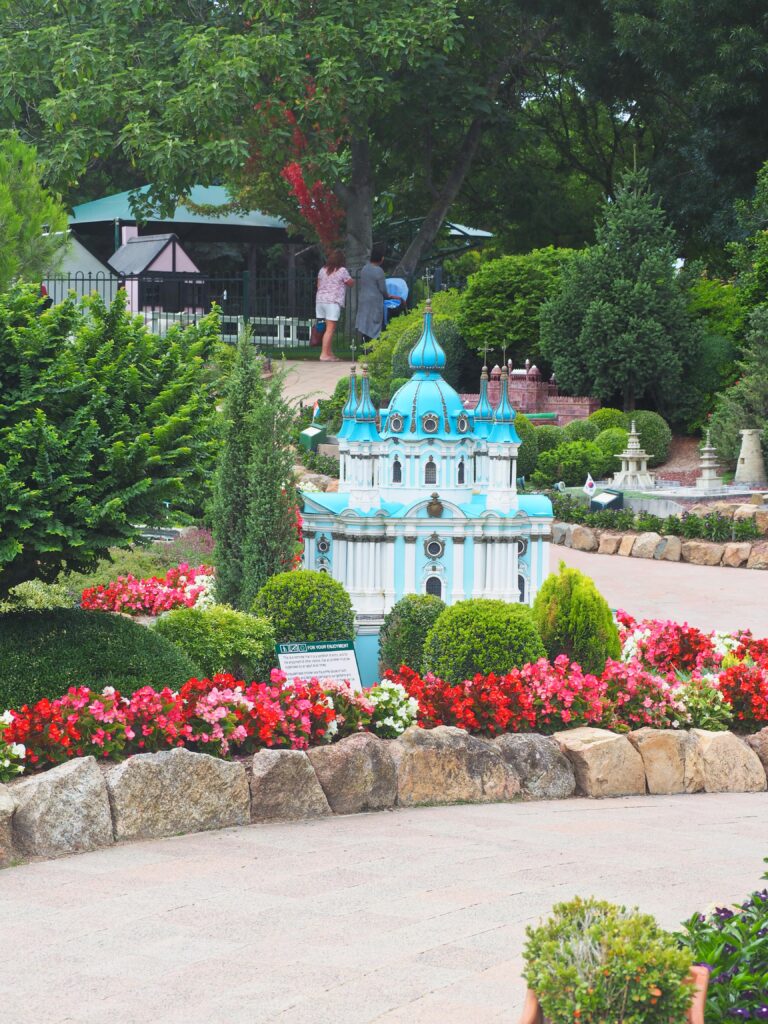 COCKINGTON GREEN in Canberra