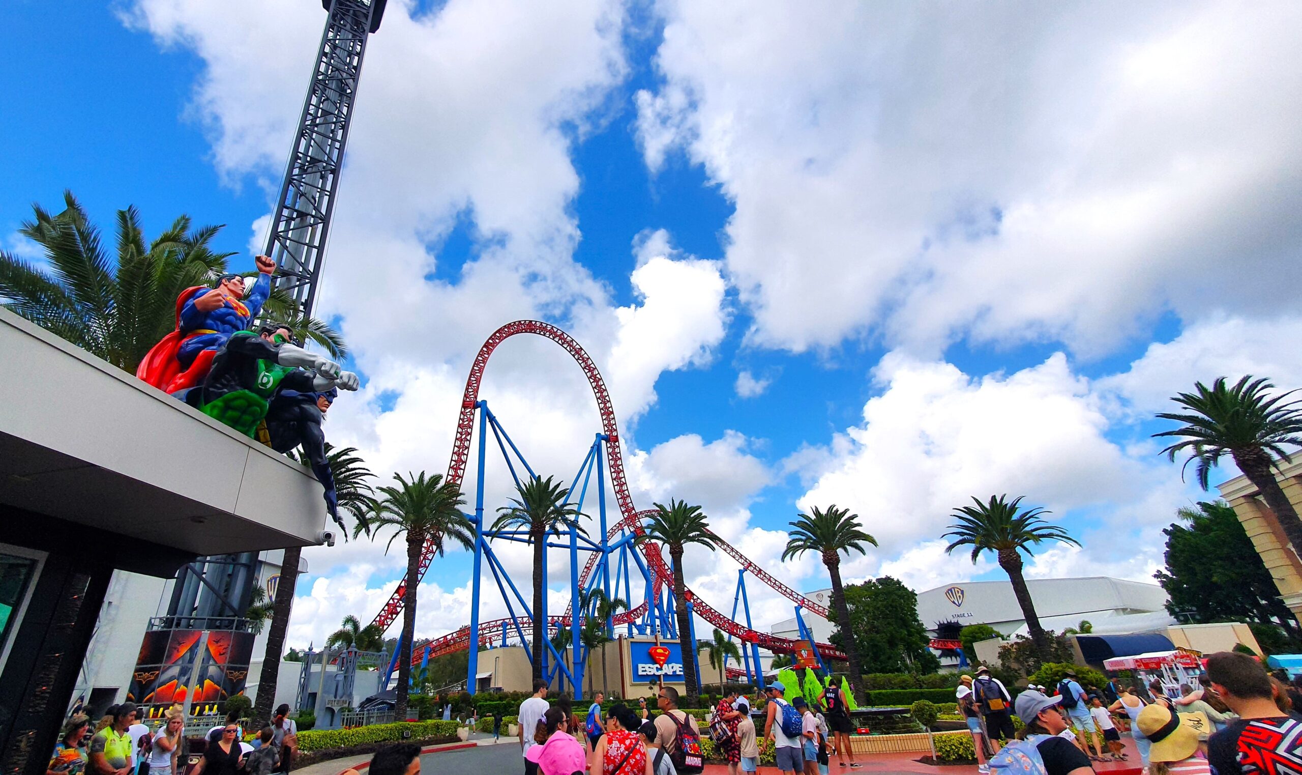 WARNER BRO'S. MOVIE WORLD ON AUSTRALIA'S GOLD COAST