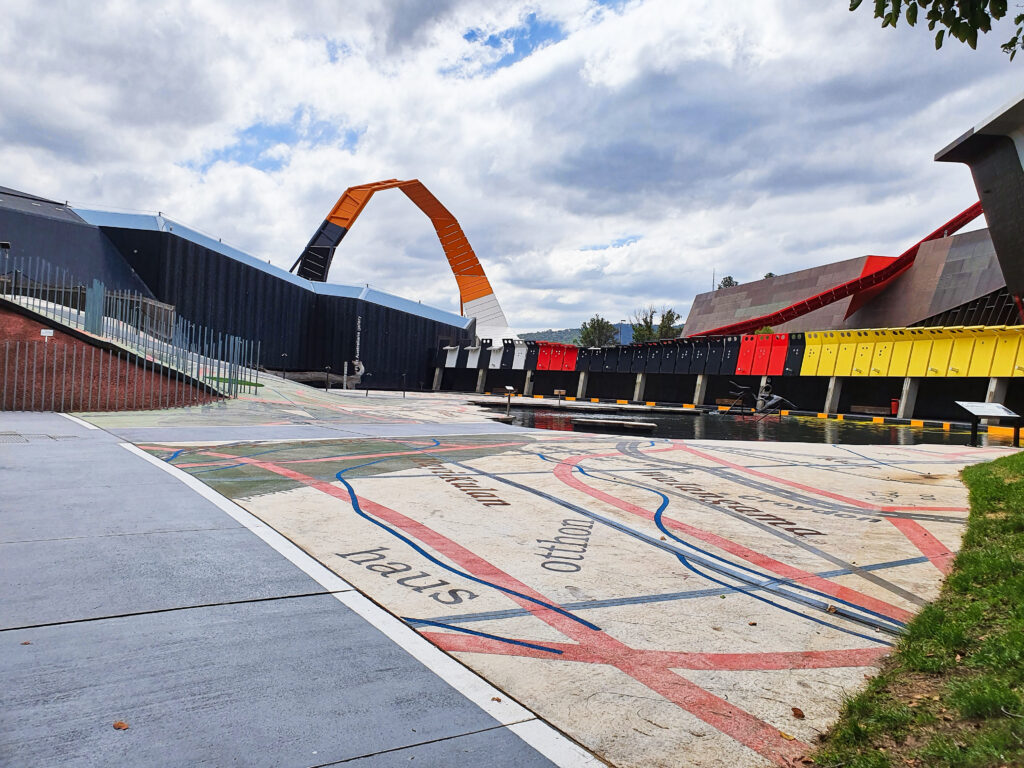 discovering Canberra