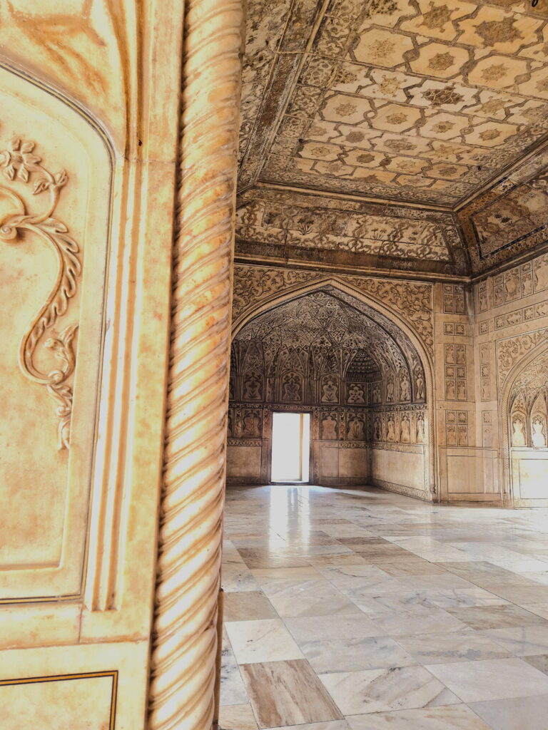 24 hours in Agra